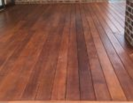 Rich brown to reddish-brown